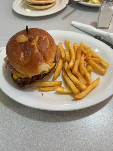 Photo of Julian's Diner - 1897 S Madison St, Webb City, MO 64870