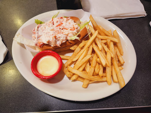 Photo of Friendly's - 841 Dalton Ave, Pittsfield, MA 01201