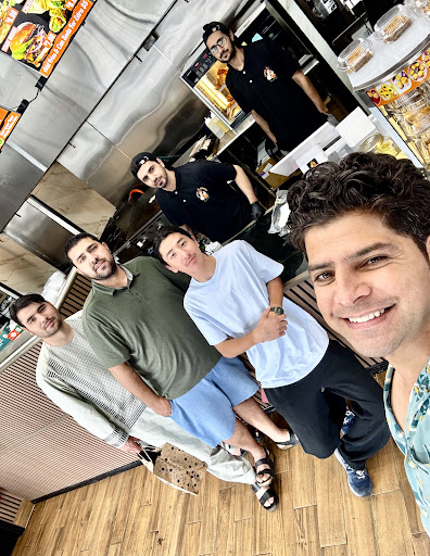 Photo of CHICK N ZINGER - 35 Player Ave, Edison, NJ 08817