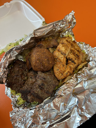 Photo of Adam's Kabob - 1410 Waukegan Rd Ste 160, Glenview, IL 60025