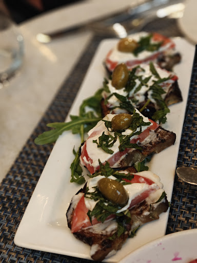 Photo of FIGS - 120 S Glenwood St, Jackson, WY 83001