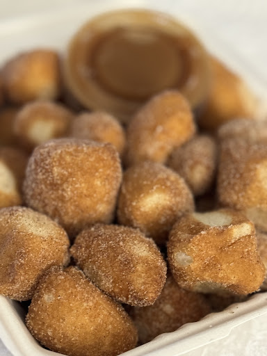 Photo of Lucky Slice Pizza Clearfield - 1246 S, Legend Hills Dr, Clearfield, UT 84015