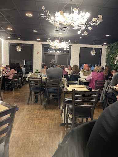 Photo of Mandaloun Mediterranean Cuisine - 632 Bloomfield Ave, West Caldwell, NJ 07006