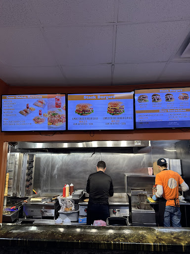 Photo of Stack Burger - 995 Main St, Paterson, NJ 07503