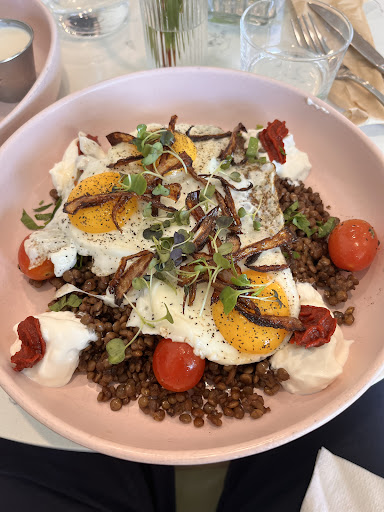 Photo of Jackie Smalls - 584 Valley Rd, Wayne, NJ 07470