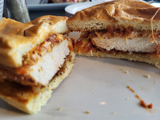 Photo of Boulevard Grill - 560 Exmouth St, Sarnia, ON N7T 7S5, Canada