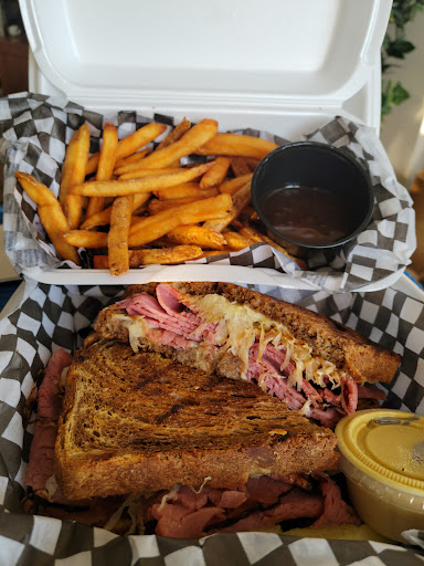 Photo of Boulevard Grill - 560 Exmouth St, Sarnia, ON N7T 7S5, Canada