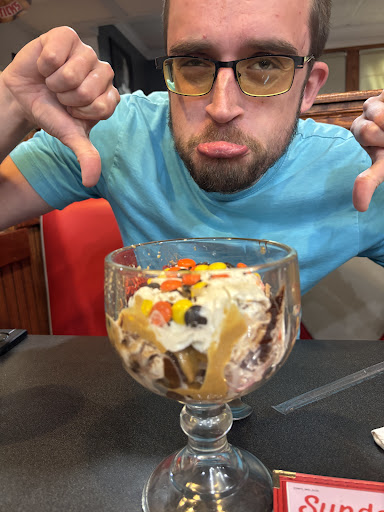 Photo of Friendly's - 210 Maine Mall Rd, South Portland, ME 04106