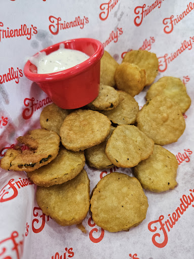 Photo of Friendly's - 210 Maine Mall Rd, South Portland, ME 04106