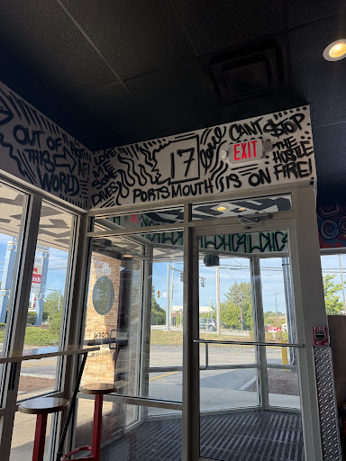 Photo of Dave's Hot Chicken - 1600 Woodbury Ave, Portsmouth, NH 03801