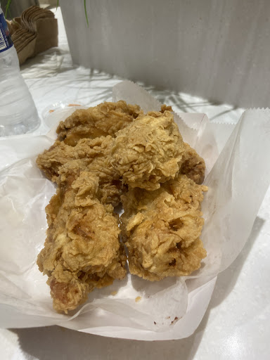 Photo of Mo's Fried Chicken - Tysons, VA 22102, USA