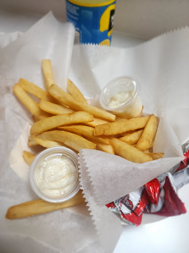 Photo of Mo's Fried Chicken - Tysons, VA 22102, USA