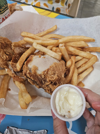 Photo of Mo's Fried Chicken - Tysons, VA 22102, USA
