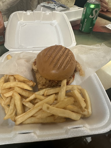 Photo of Mo's Fried Chicken - Tysons, VA 22102, USA