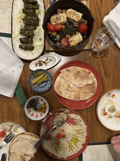 Photo of Tasty Zaytoon Lebanese Market and Restaurant - 10 Marchwood Rd, Exton, PA 19341