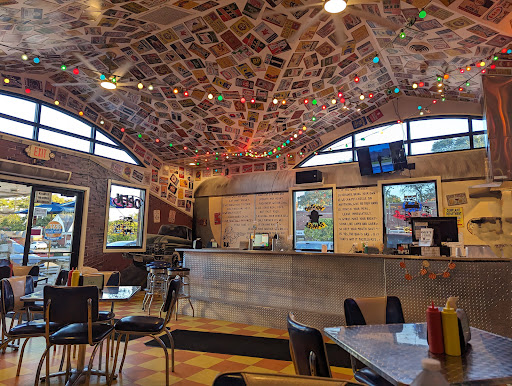 Photo of Gus's Gyros - 2100 Douglas Ave, Racine, WI 53402