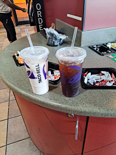 Photo of Taco Bell - 308 E Main St, Ravenna, OH 44266