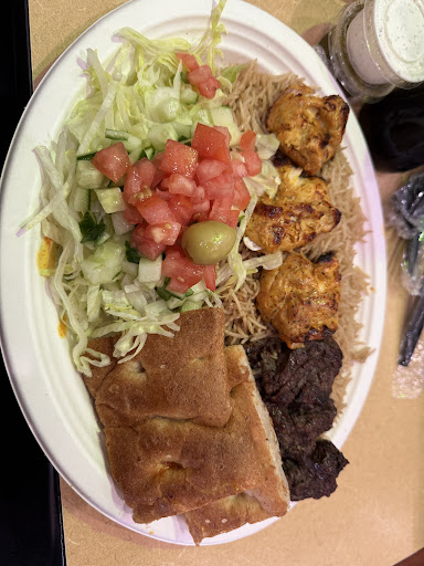 Photo of Zaytoon Kabob Grill - 760 Woodland Rd, Wyomissing, PA 19610