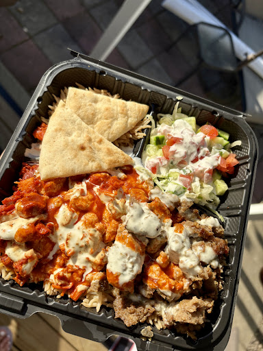 Photo of Zaytoon Kabob Grill - 760 Woodland Rd, Wyomissing, PA 19610