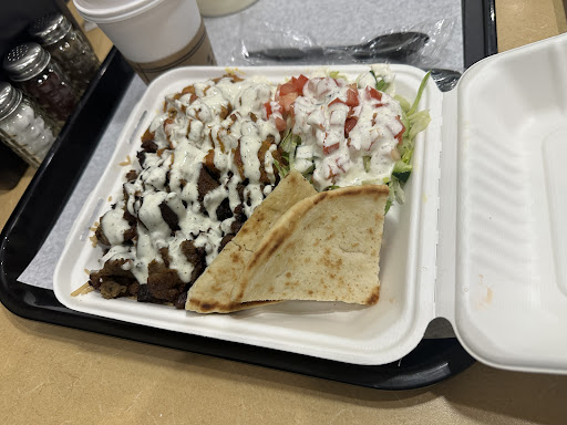 Photo of Zaytoon Kabob Grill - 760 Woodland Rd, Wyomissing, PA 19610