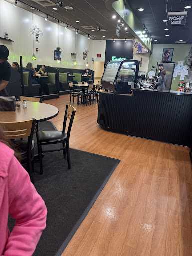 Photo of Zaytoon Kabob Grill - 760 Woodland Rd, Wyomissing, PA 19610