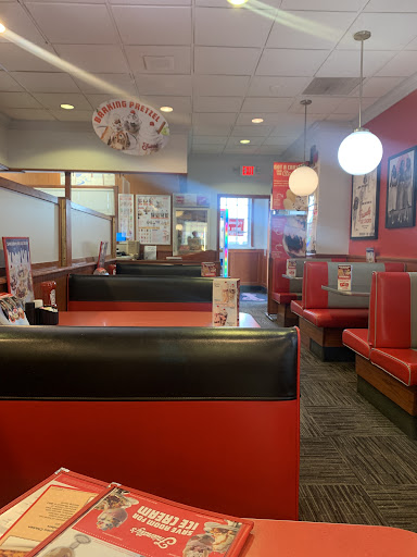Photo of Friendly's - 1535 Lancaster Ave, Reading, PA 19607