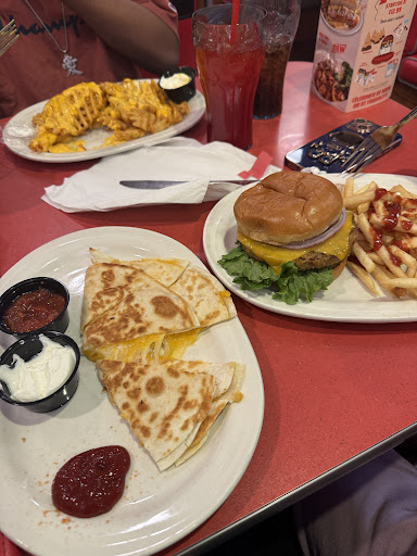 Photo of Friendly's - 1535 Lancaster Ave, Reading, PA 19607