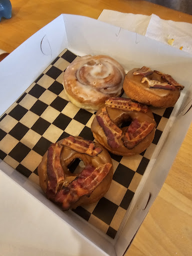 Photo of Hanisch Bakery and Coffee Shop - 410 W 3rd St, Red Wing, MN 55066