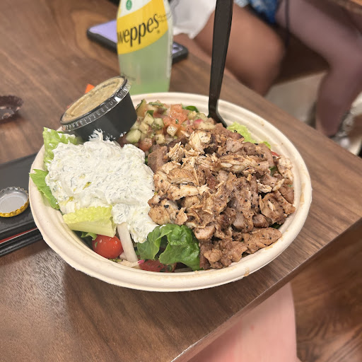 Photo of 𝗔𝗹-𝗛𝗮𝗿𝗮 𝗦𝗵𝗮𝘄𝗮𝗿𝗺𝗮 - 624 Main St, Boonton, NJ 07005