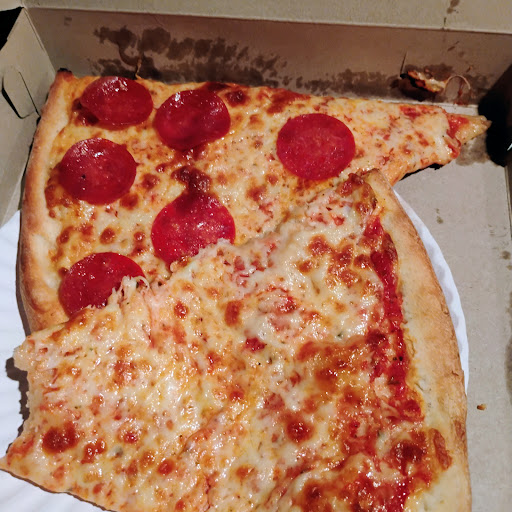 Photo of Amante Pizza - 2304 15th St, Troy, NY 12180