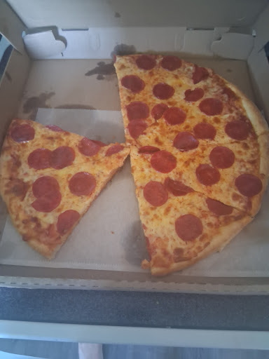 Photo of Amante Pizza - 2304 15th St, Troy, NY 12180