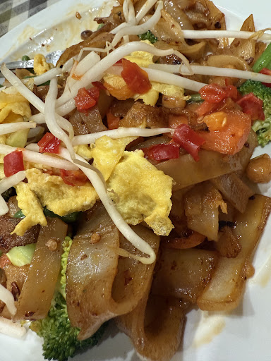 Photo of Shwe Burmese Restaurant - 909 Broadway, Rensselaer, NY 12144