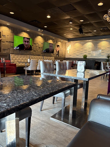 Photo of Makani Restaurant & Lounge - 23070 Oakgrove Rd, Sterling, VA 20166