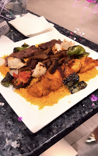 Photo of Makani Restaurant & Lounge - 23070 Oakgrove Rd, Sterling, VA 20166