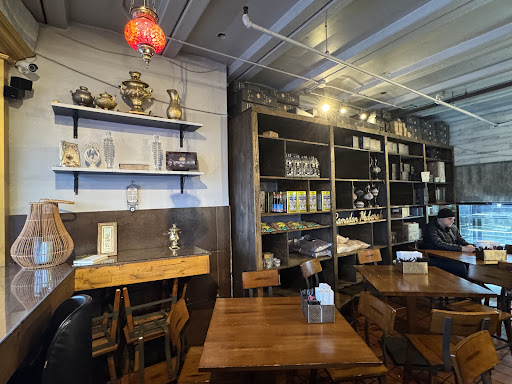 Photo of Ariana Kabob & Gyro Bistro - 7115 Cedar Lk Rd S, St Louis Park, MN 55426