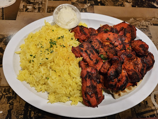 Photo of Wally's Falafel and Hummus - 417 14th Ave SE, Minneapolis, MN 55414