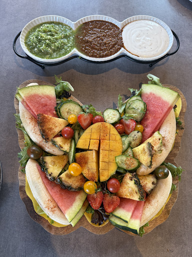 Photo of La Mama Restaurant - 2000 Nicollet Ave, Minneapolis, MN 55404