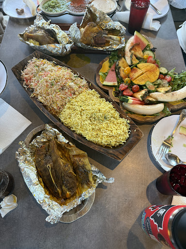 Photo of La Mama Restaurant - 2000 Nicollet Ave, Minneapolis, MN 55404