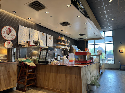 Photo of La Mama Restaurant - 2000 Nicollet Ave, Minneapolis, MN 55404