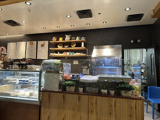 Photo of La Mama Restaurant - 2000 Nicollet Ave, Minneapolis, MN 55404