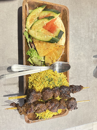 Photo of La Mama Restaurant - 2000 Nicollet Ave, Minneapolis, MN 55404