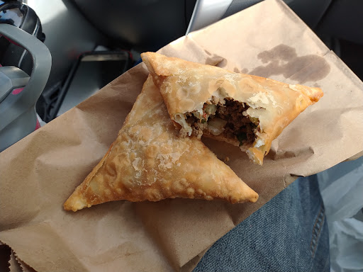 Photo of Golden Fingers - 1914 Chicago Ave, Minneapolis, MN 55404