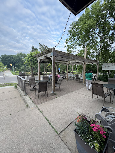 Photo of Mim's Cafe - 1435 Cleveland Ave N, St Paul, MN 55108