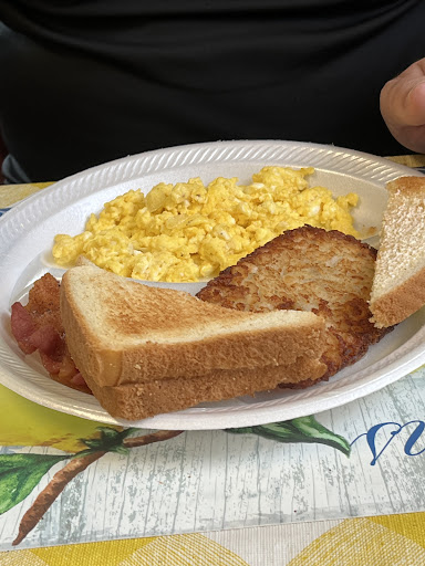 Photo of Sunshine Grill - 200 Washington Ave, Weldon, NC 27890