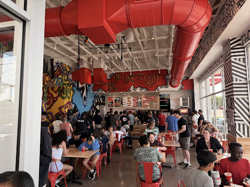 Photo of Dave's Hot Chicken - 1620 Broadway Ave S, Rochester, MN 55904