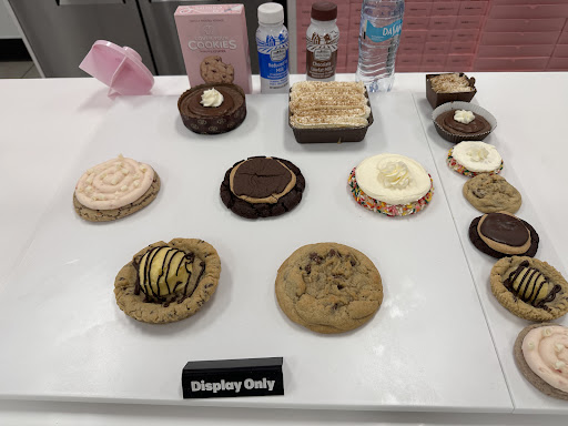 Photo of Crumbl - Bentonville - 500 SE Walton Blvd #10, Bentonville, AR 72712