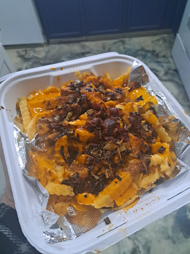 Photo of Zdrffgg - 26215 Eureka Rd, Taylor, MI 48180