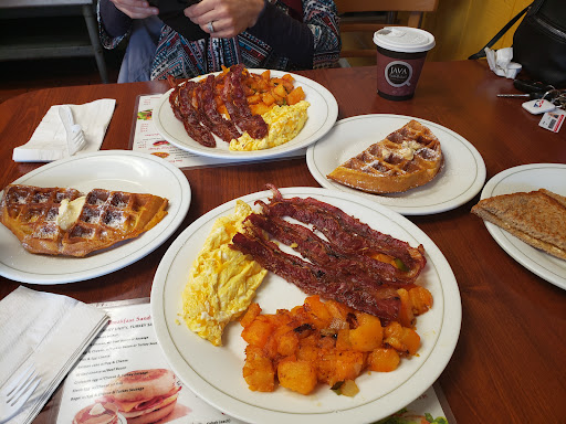 Photo of Halal Central Diner - 14 Jefferson Ave, Elizabeth, NJ 07201
