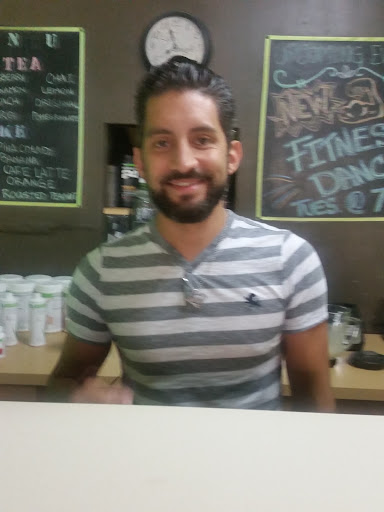 Photo of Halal Central Diner - 14 Jefferson Ave, Elizabeth, NJ 07201