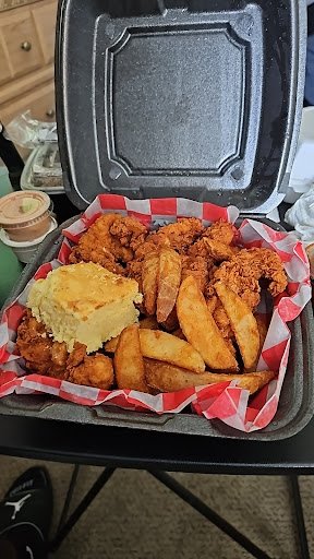 Photo of Basha’s Hot Chicken & Seafood - 11580 13 Mile Rd, Warren, MI 48093